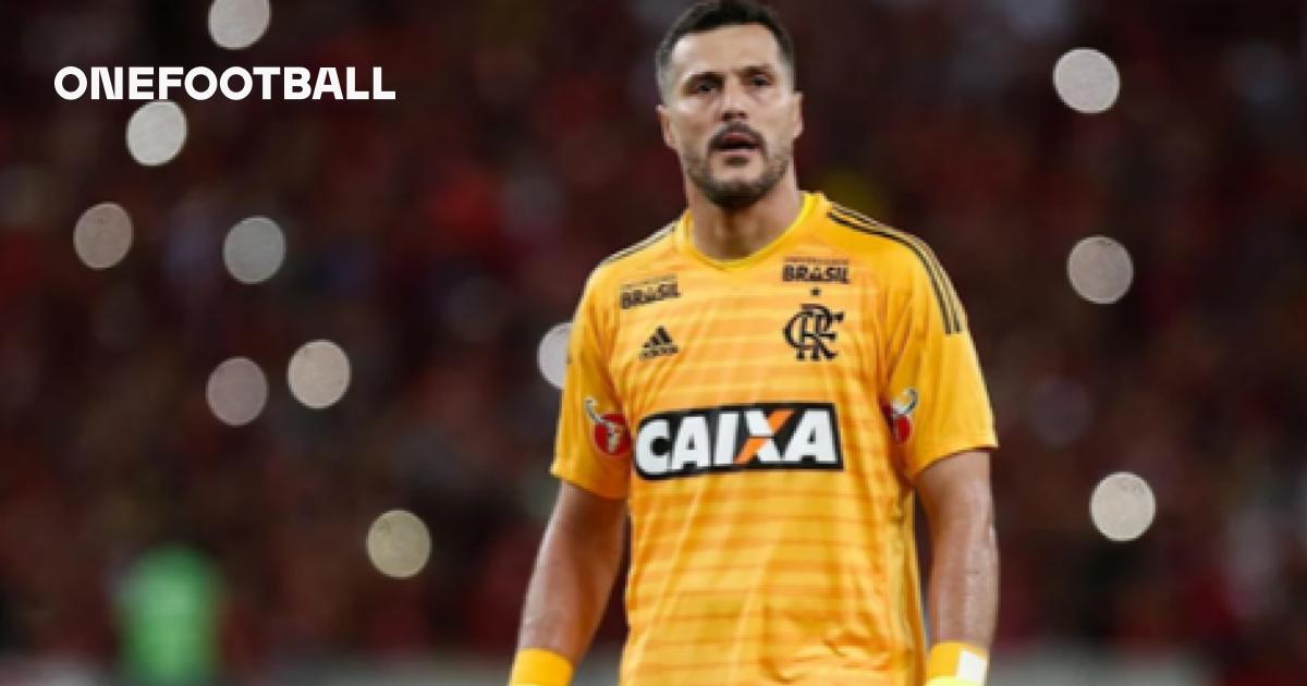 10 maiores goleiros do século: Júlio César entra para lista representando o  Brasil; veja colocação