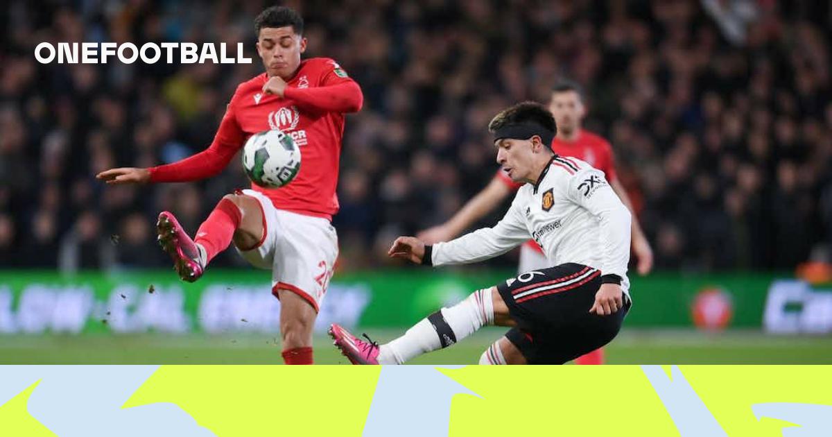 Manchester United have World Cup winning centre-back pairing in Lisandro  Martinez and Raphael Varane as Argentine joins exclusive Red Devils club