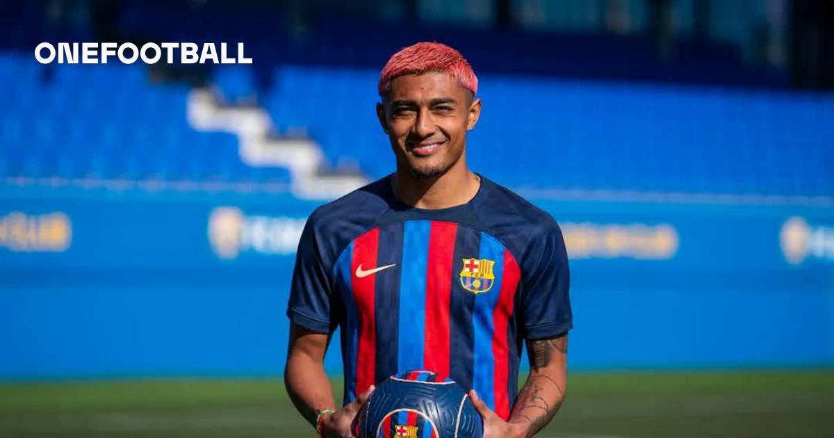 The 5 players Barcelona signed along with Ronaldinho & how they fared