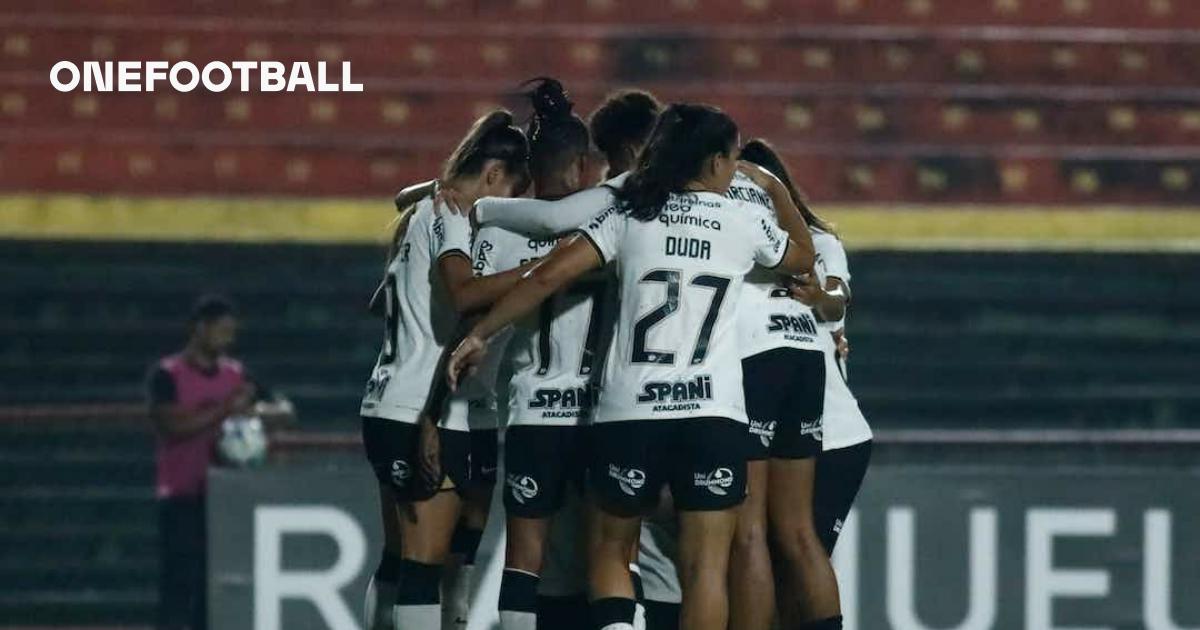 Corinthians celebra marca de 300 jogos da equipe feminina; veja números