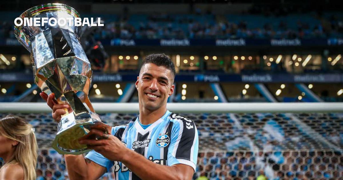 Grêmio fatura alto com venda de camisas autografadas por Luis Suárez; veja  valores