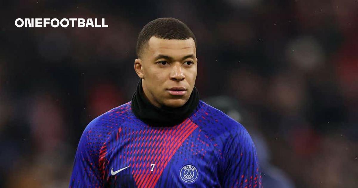 Kylian Mbappé clarifies stance over PSG future | OneFootball