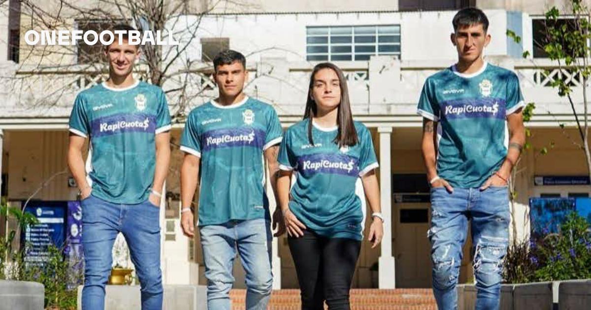 Uniformes e camisas do Club Ferro Carril Oeste » Mantos do Futebol