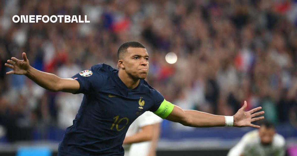 Kylian Mbappé 2018 World Cup Jersey up for Auction