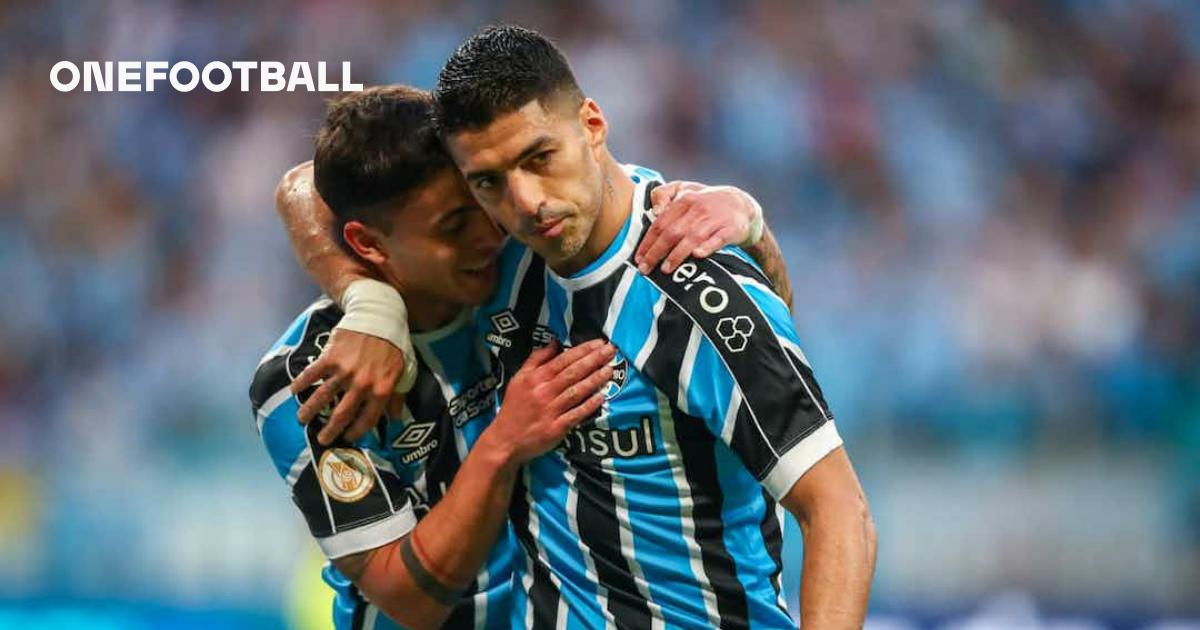 Grêmio fatura alto com venda de camisas autografadas por Luis Suárez; veja  valores