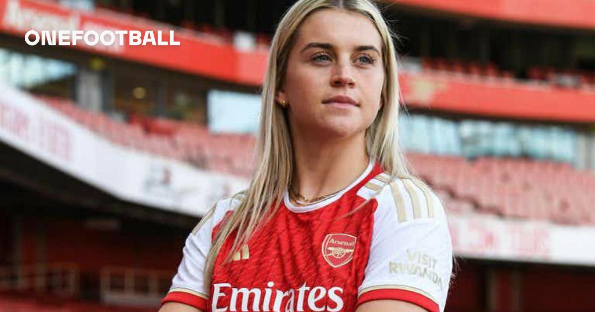 Arsenal's Matilda Caitlin Foord saving goals for the FIFA Women's