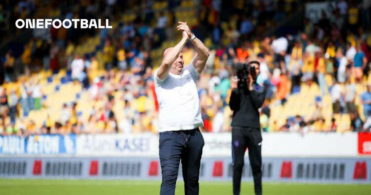 Anderlecht's head coach Brian Riemer celebrates during a soccer