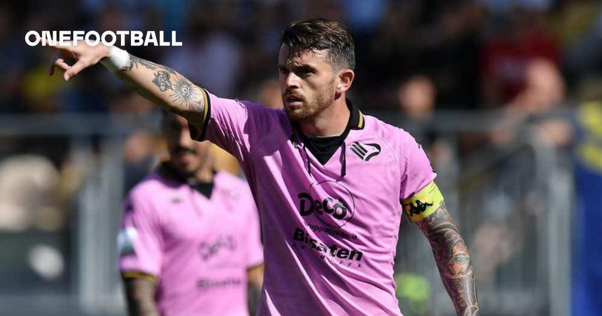 Gomes joins Palermo
