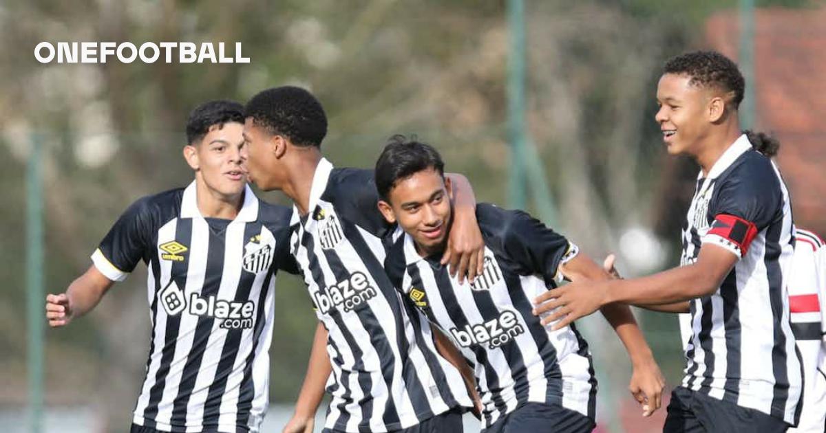 Fora de casa, Santos FC elimina Corinthians nos pênaltis em jogo único pela  semifinal da Paulista Cup Sub-14 - Santos Futebol Clube