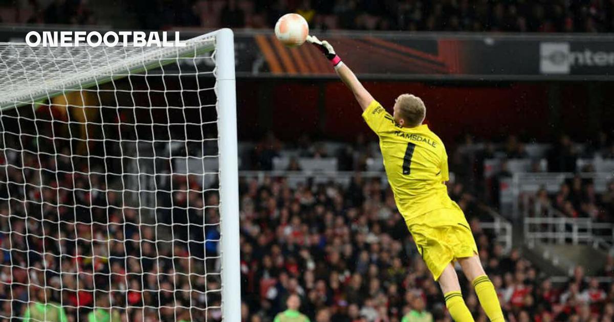 Man. United já tem acordo com guarda-redes do Fenerbahçe, Juventus