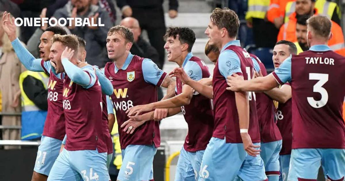 Burnley beat Luton 2-1 for first league win of the season