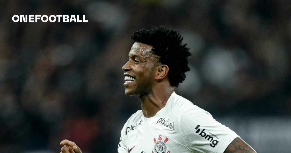 Gil se torna o terceiro jogador do Corinthians com mais jogos na Neo  Química Arena; clube parabeniza