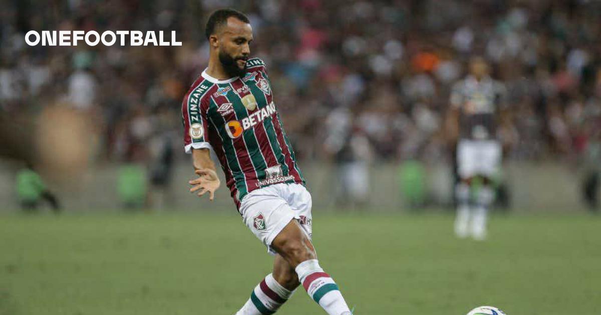 Apesar do resultado, Samuel Xavier elogia atuação do Fluminense