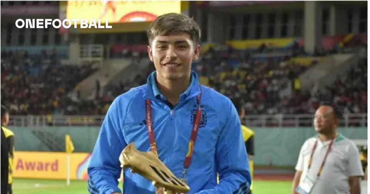 Ceremonia del trofeo  Copa Mundial Sub-17 de la FIFA Indonesia