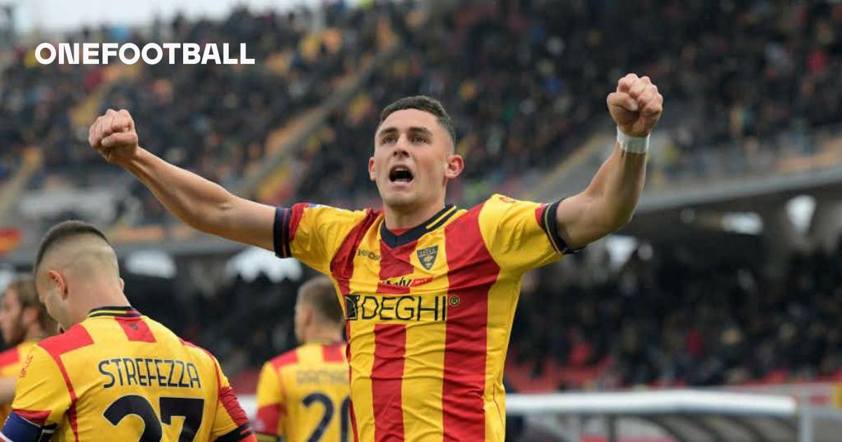 Lecce-Frosinone 1-0, la sblocca subito Piccoli