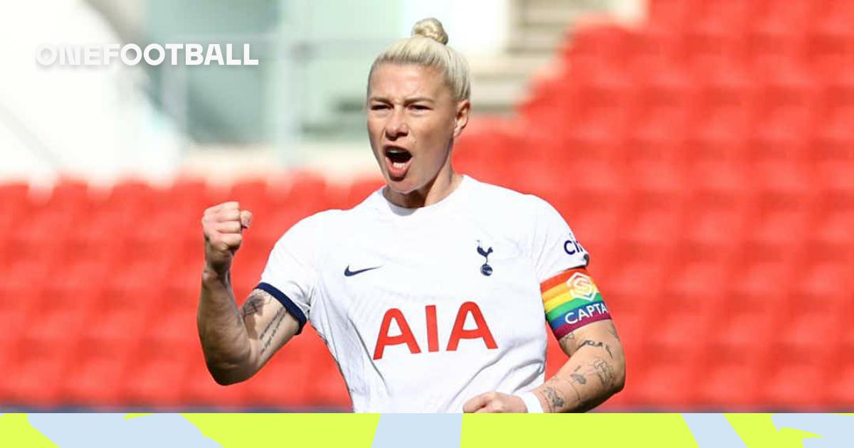 Bethany England pleased to score her first WSL goal of the campaign - OneFootball - English