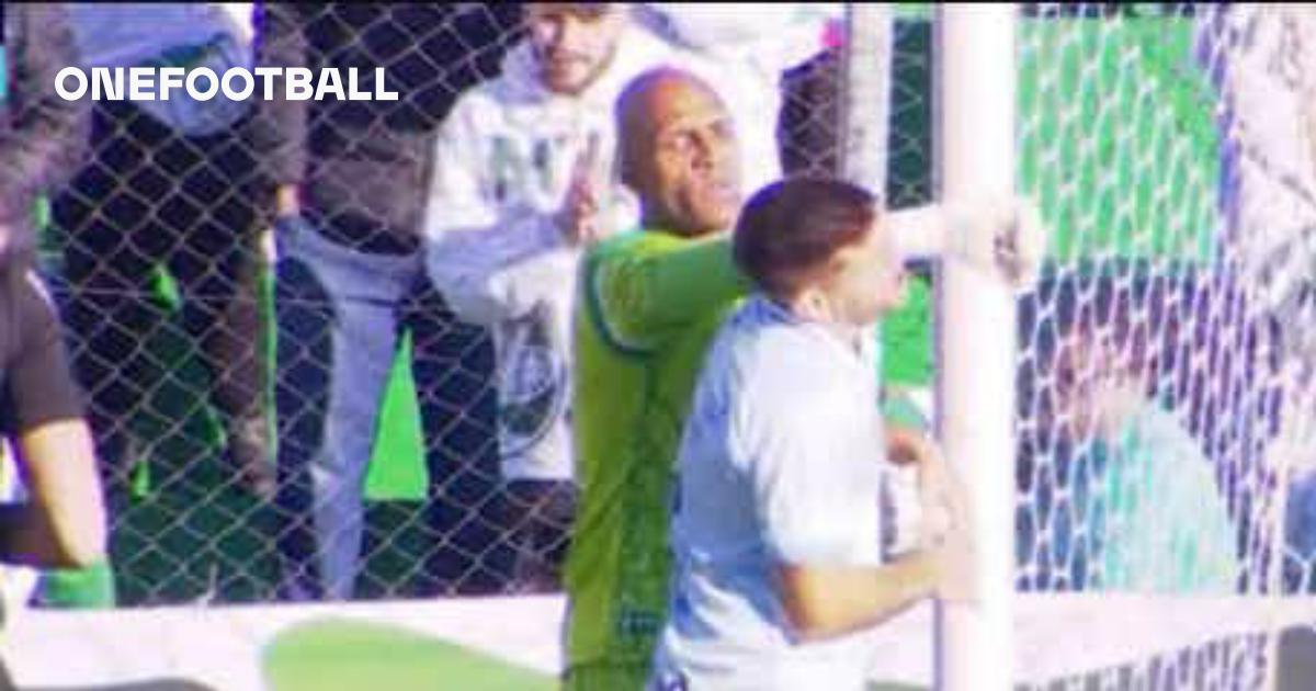 🤯 Juventude v Grêmio features a bizarre penalty, watch the moment 📹
