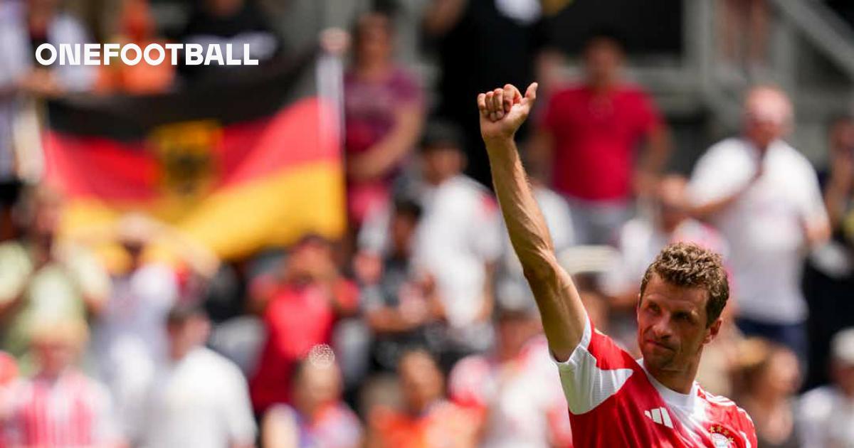 "Could win trophies" – club boss confirms offer to Müller