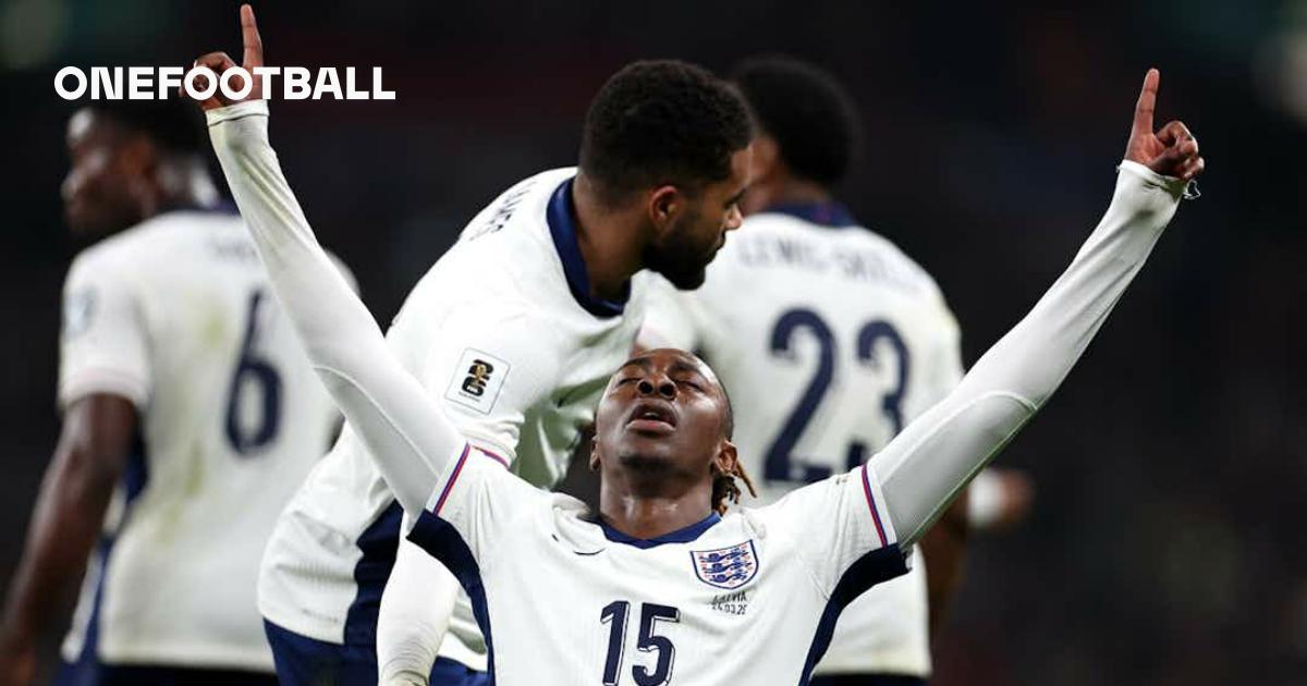 Does Arsenal’s winger search signal a change in tactics next season?