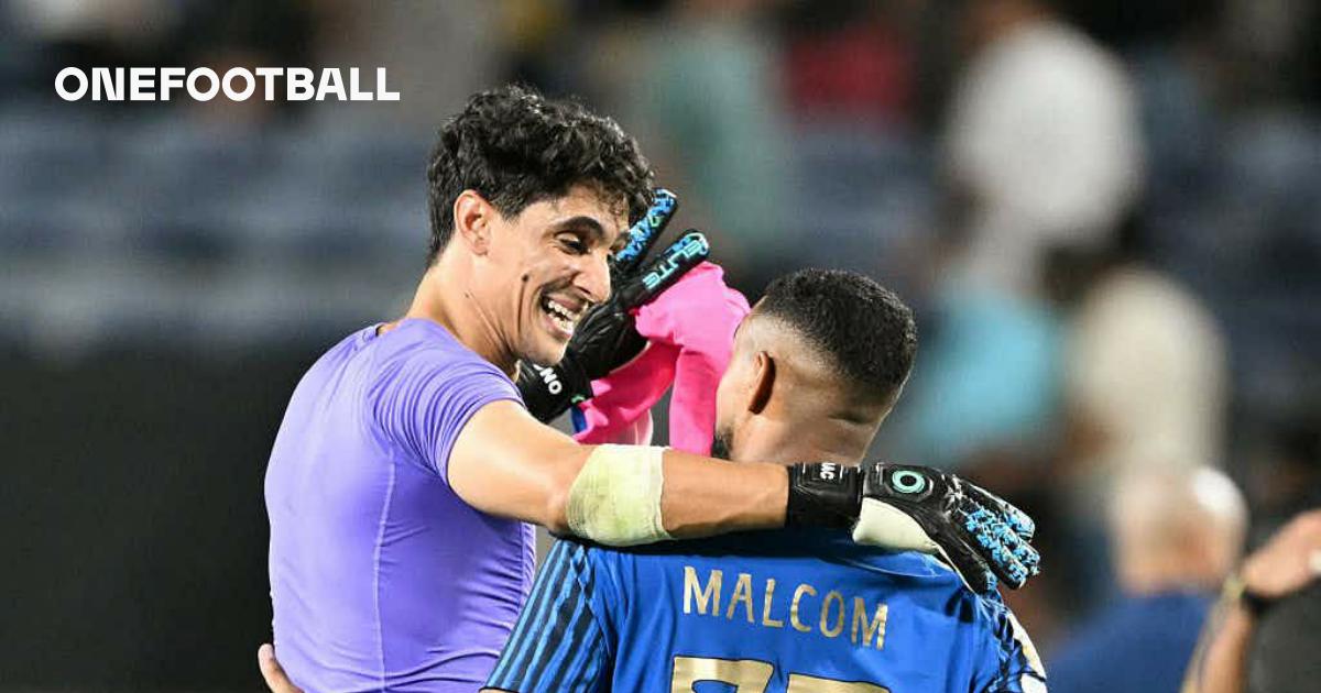 📸 Just like his dad! Keeper pulls off monster save at the Club World Cup