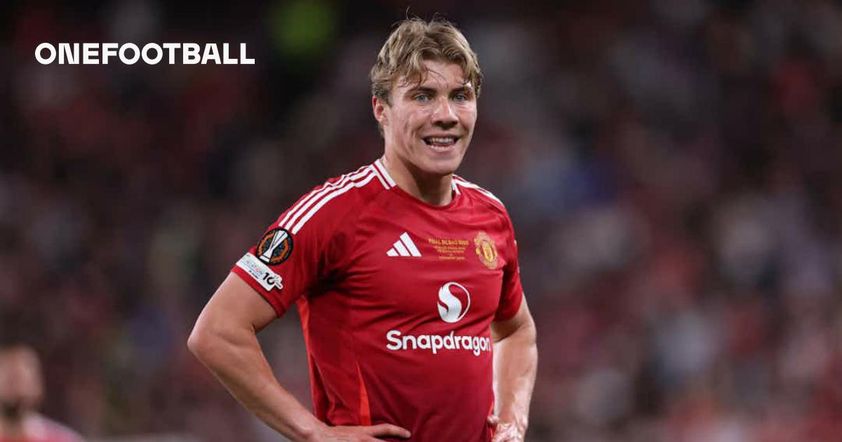 Manchester United set Hojlund terms for Milan loan agreement
