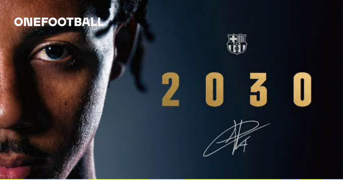 Jules Kounde pens new Barcelona contract until 2030