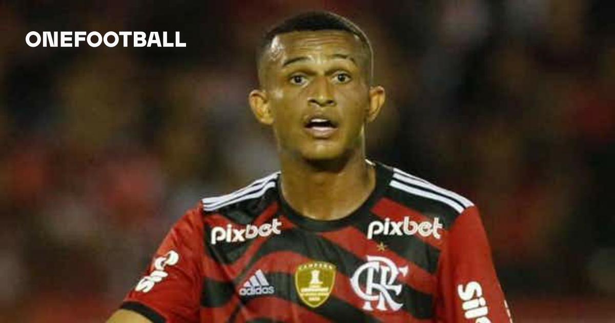 LaLiga leaders Barcelona hoping to sign Flamengo right-back Wesley