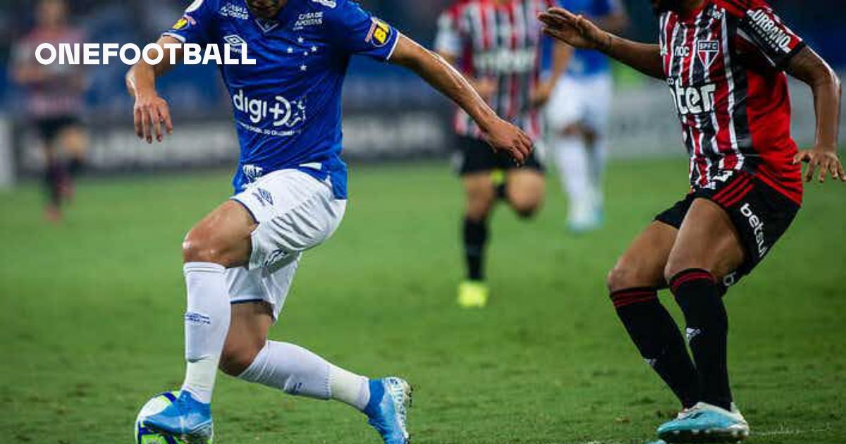 Cruzeiro estuda empréstimos de atacantes Wesley e Paulo Vitor