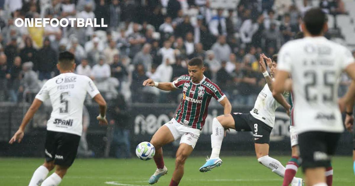 Fluminense recusa proposta do Besiktas, da Turquia, por Nino, afirma portal