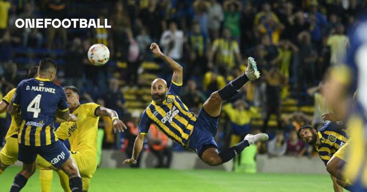 Rosario Central venció 10 a Peñarol en su debut de Copa Libertadores