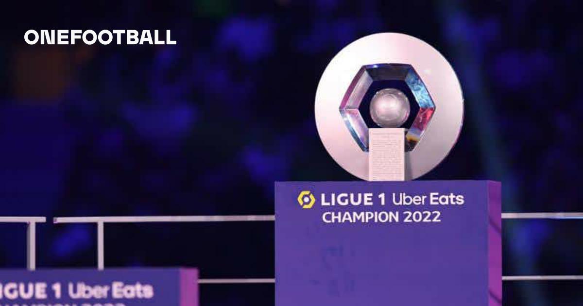 Ensemble Third enfant OM 2022/23 - Olympique de Marseille - Ligue 1 -  Équipes