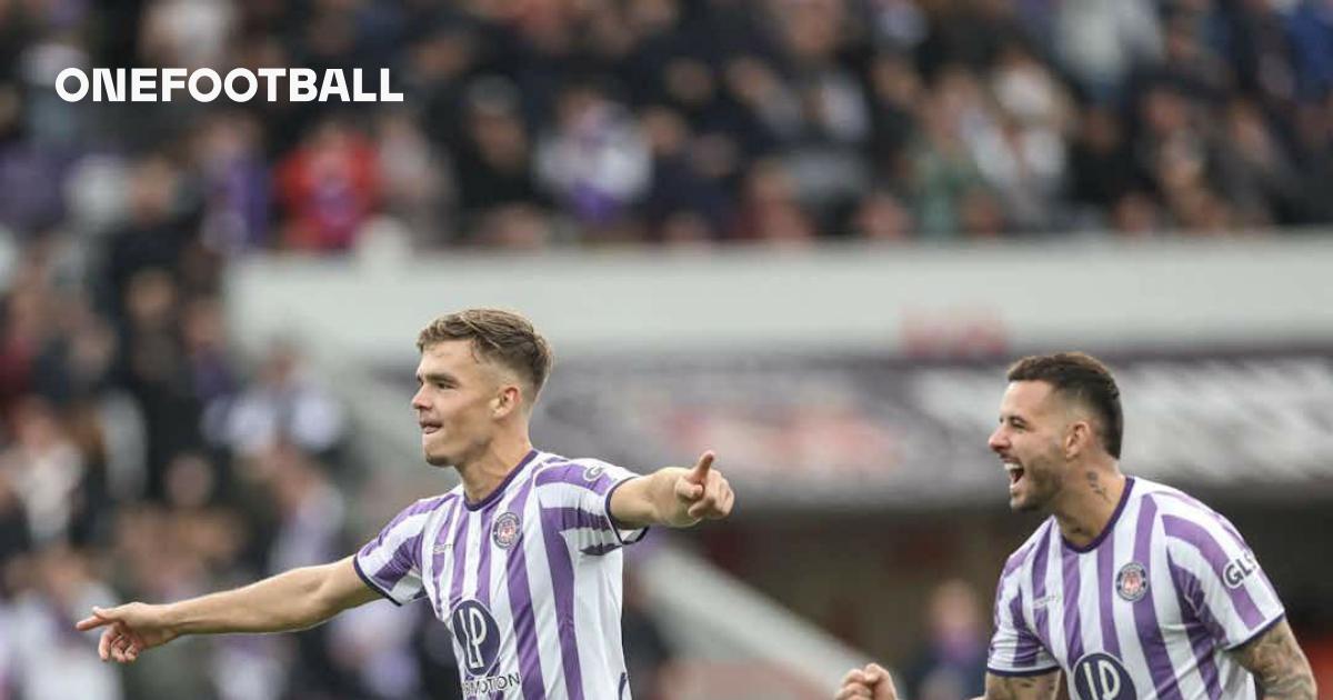 Toulouse striker Thijs Dallinga called up to Netherlands squad as Steven Bergwijn and Brian Brobbey drop out due to lack of fitness