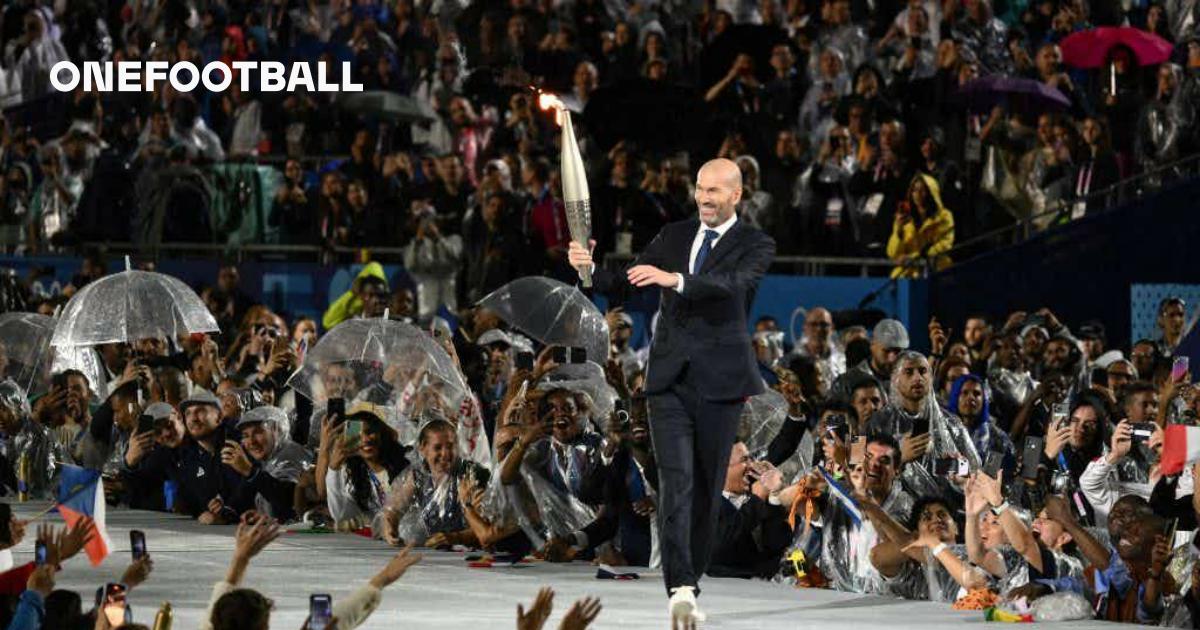 📸 JO 2024 Cérémonie d'ouverture Zidane a enflammé la toile 🔥😱