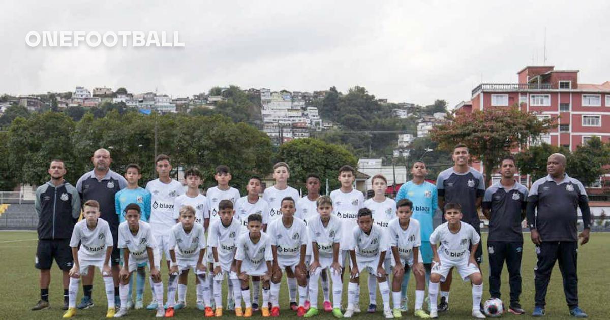 Fora de casa, Santos FC elimina Corinthians nos pênaltis em jogo único pela  semifinal da Paulista Cup Sub-14 - Santos Futebol Clube