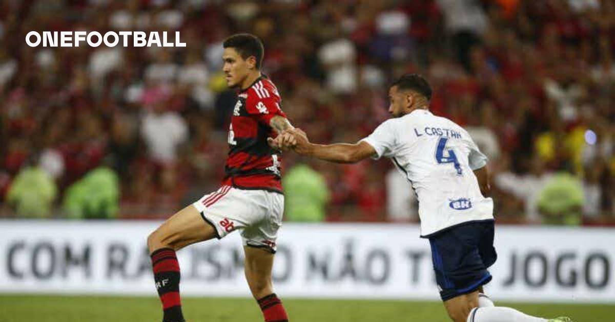 SAIU! Confira a escalação do Flamengo para encarar o Bragantino - Coluna do  Fla