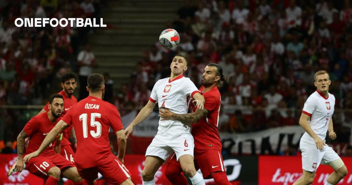 Próba generalna nie powiodła się przed rozpoczęciem Mistrzostw Europy: Turcja poniosła w ostatniej minucie porażkę 2:1 w Polsce