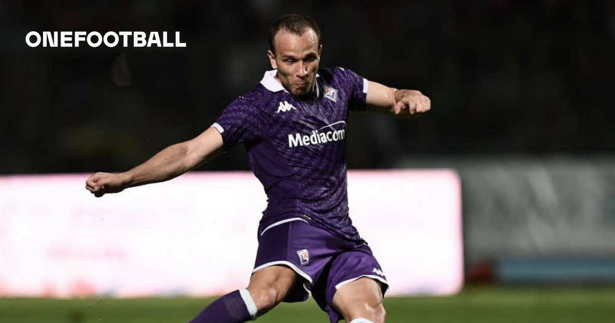 A Fiorentina reagiu e empatou com o Ferencváros, mas se