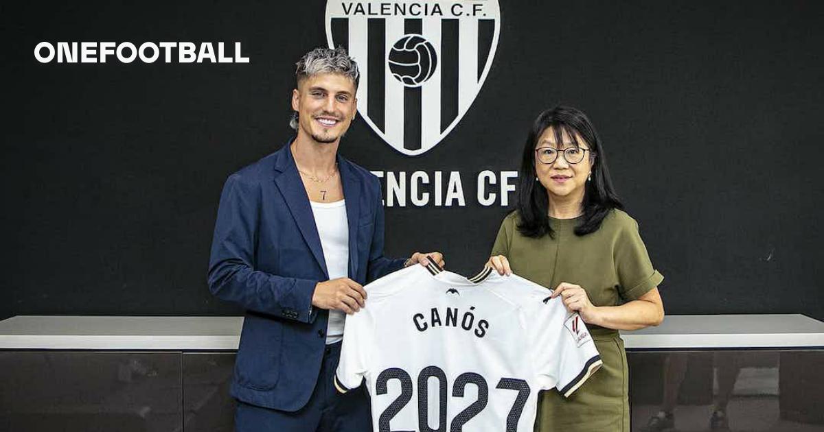 Valencia given historic No.7 shirt — Stretty News