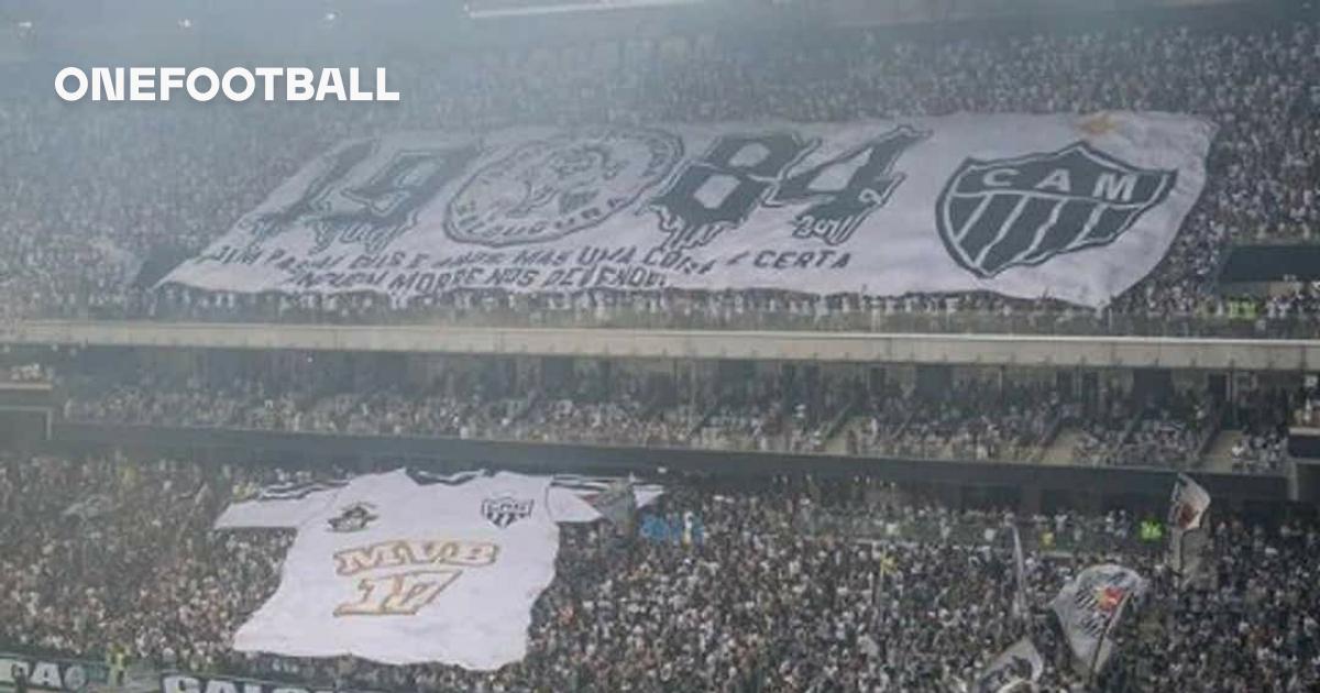 Galoucura protesta contra Felipão e pede saída de jogadores do