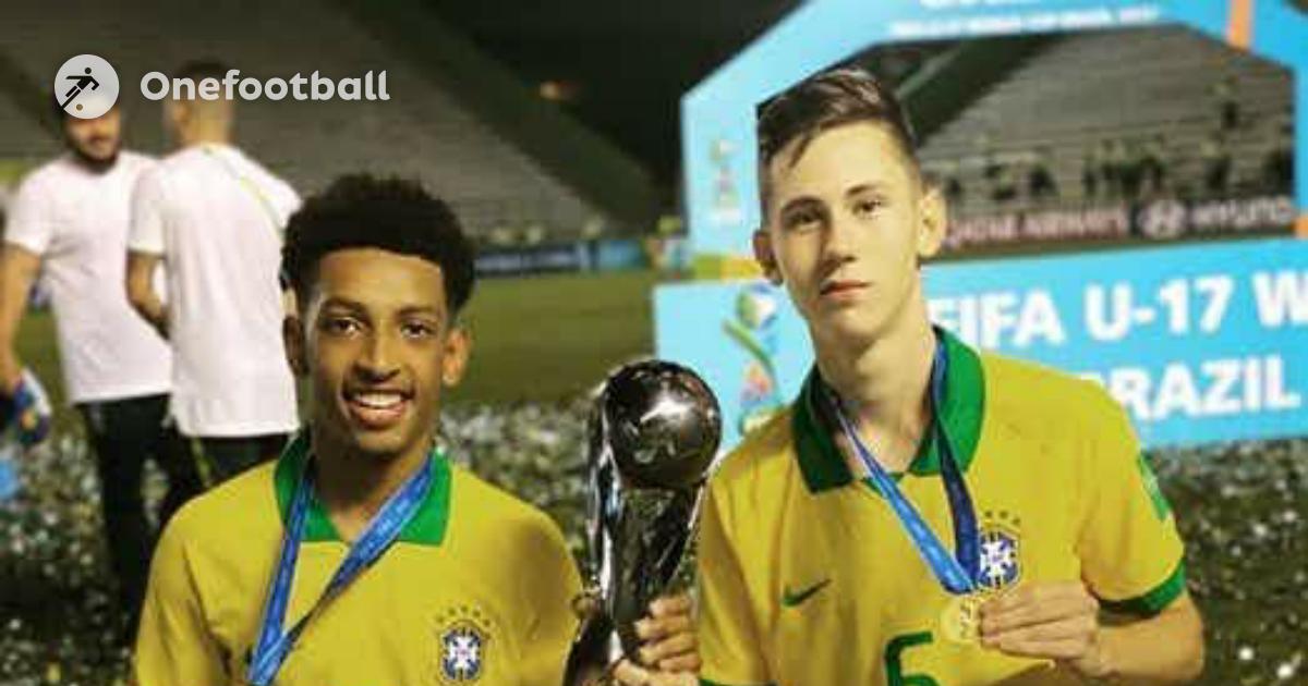 Resultado de imagem para São Paulo parabeniza dupla de Cotia campeã mundial sub-17