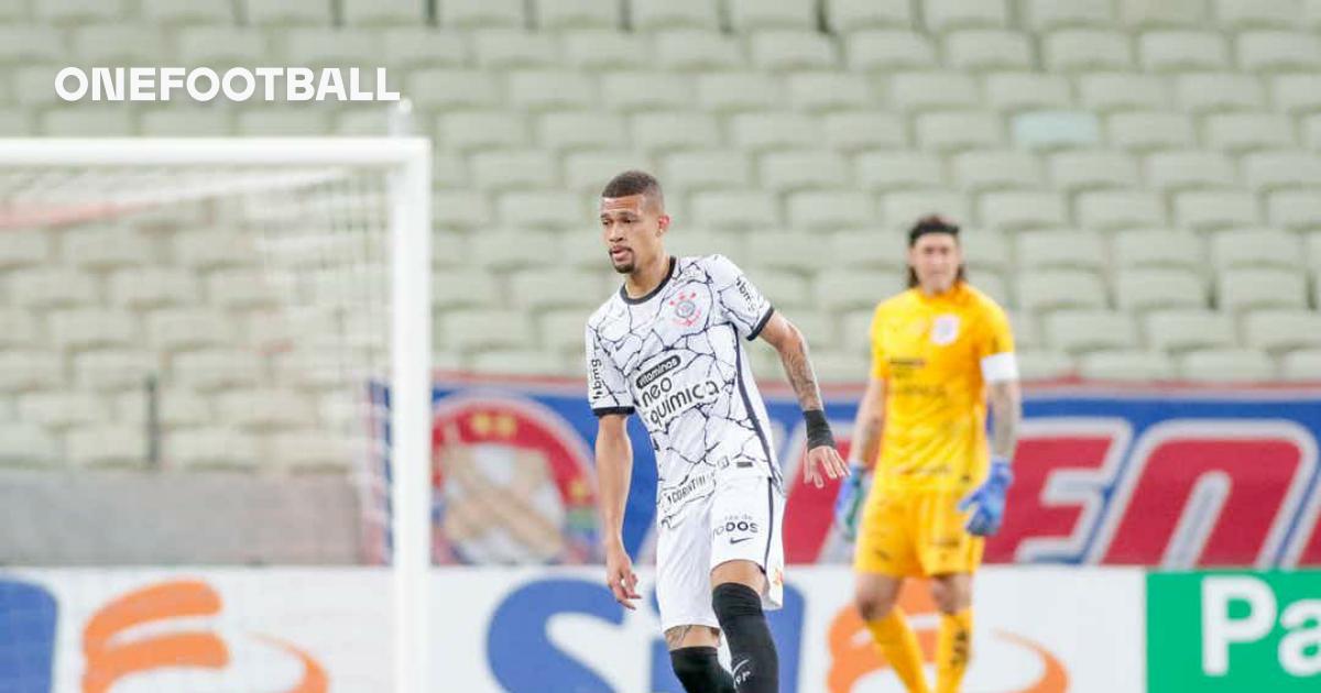 João Victor vira ponto de solidez no Corinthians e se ...