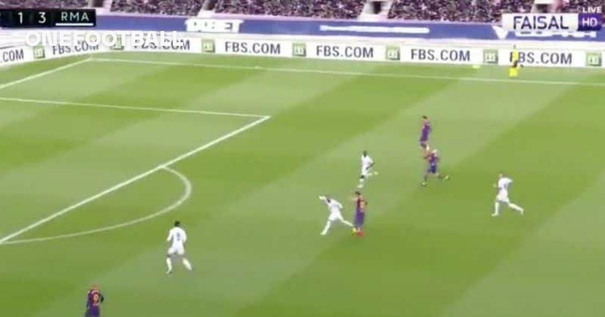 (Video) Sergio Ramos made stunning reverse tackle on Lionel Messi ...